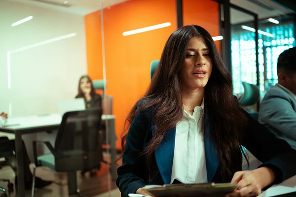 Réinvention Urbaine : Comment l'Art Contemporain Transforme l'Espace Public